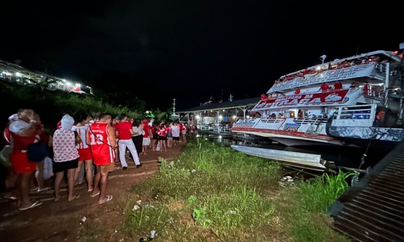 ‘Perrechés’ fazem barraco após serem impedidos de embarcar para a Alvorada do Garantido; veja vídeo