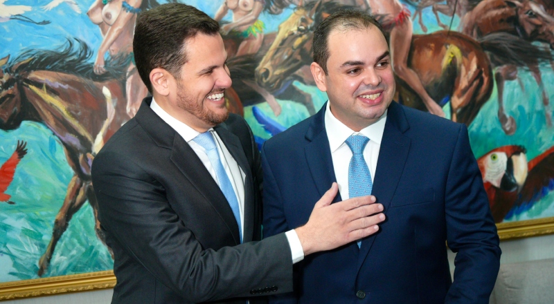 Renato Junior liga para parabenizar Roberto Cidade, vai à posse do novo governador e reforça gesto republicano no Amazonas