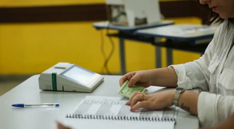 Eleições 2026: prazo para regularizar o título de eleitor acaba nesta quarta-feira (6)