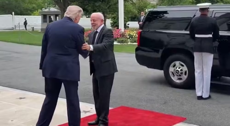 Lula chega à Casa Branca para reunião com Trump nesta quinta-feira (7)