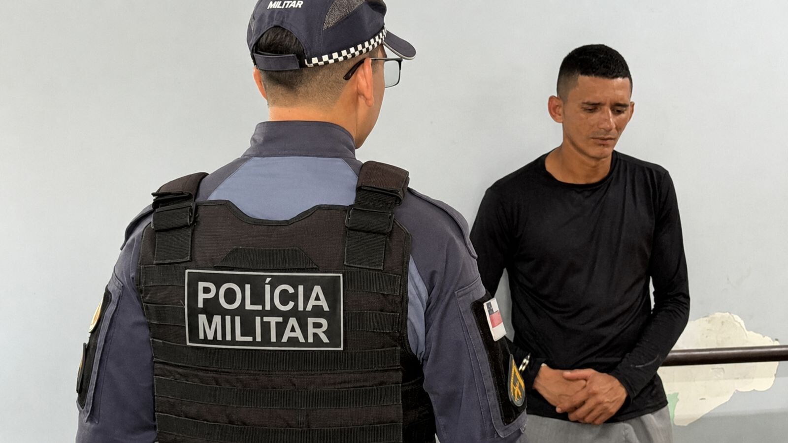Homem é levado à delegacia após ameaçar a própria mãe às vésperas do Dia das Mães