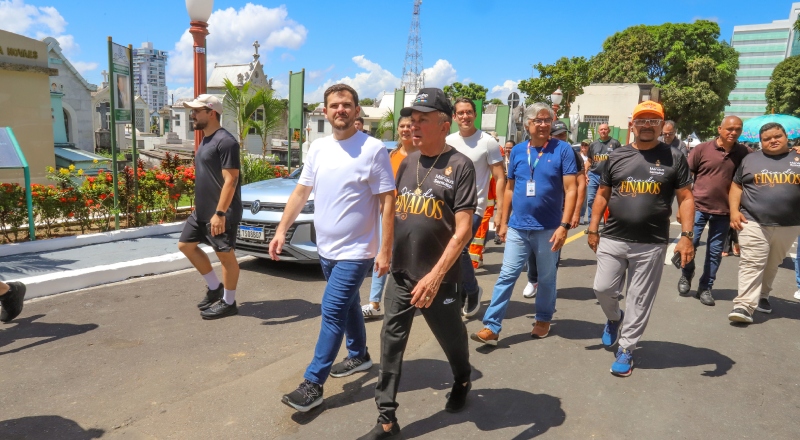 Prefeito Renato Junior acompanha operação especial no cemitério São João Batista no Dia das Mães