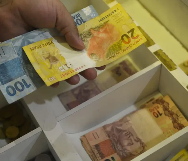 Inflação usada para corrigir salários: entenda seus impactos