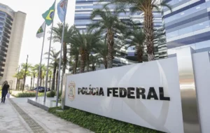 PF: pai de Vorcaro e a influência da milícia do banqueiro