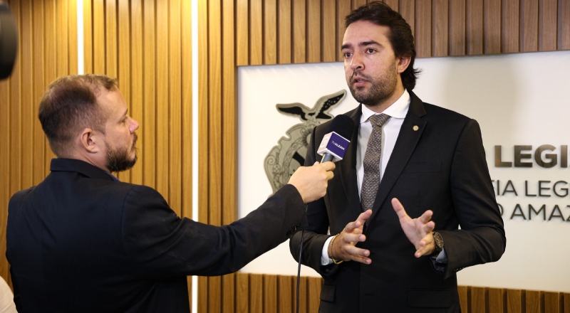 Lei de Thiago Abrahim garante apoio psicológico a vítimas e familiares de acidentes de trânsito no AM