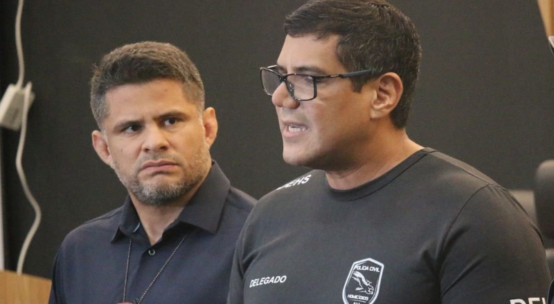 ‘Enterrado de cabeça para baixo como um animal’, revela delegado sobre corpo do ex-PM morto pelo filho em Manaus