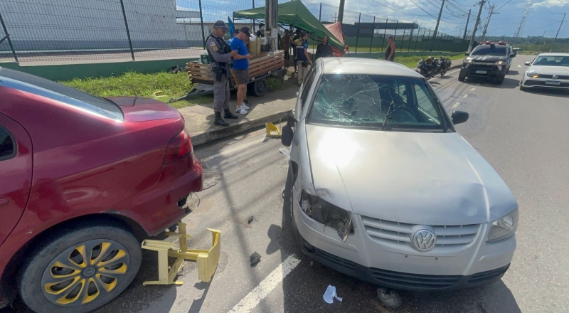 Grave acidente deixa cinco pessoas feridas na Avenida do Turismo; veja vídeo