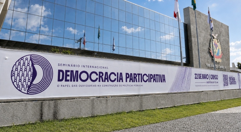 Ministro do STJ participa de seminário internacional sobre democracia participativa no TCE-AM