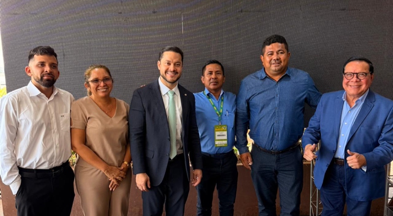 Deputado Adail Filho, junto aos senadores Omar Aziz e Eduardo Braga, reforça apoio aos municípios do Amazonas durante Marcha em Brasília
