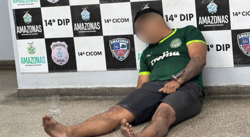 Homem em surto invade loja, destrói produtos e é preso pela PM na Zona Leste de Manaus; veja vídeo