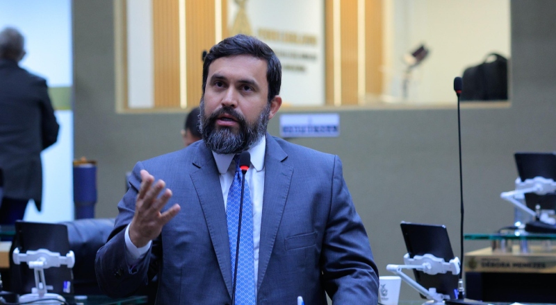 Aleam aprova projeto de Dr. George Lins para prevenção de distúrbios gástricos no Amazonas