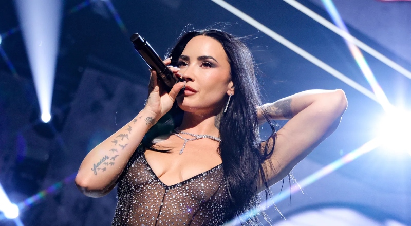 Demi Lovato confirma show solo da turnê “It’s Not That Deep” em São Paulo; saiba mais