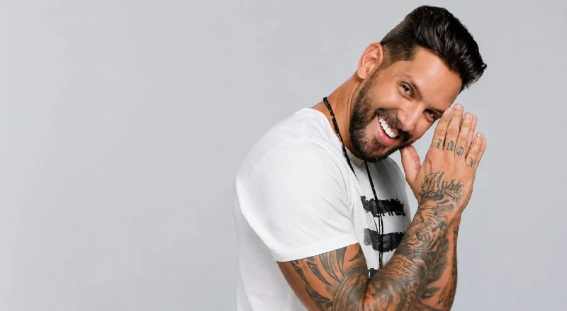 Despedida: vocalista da Banda Eva anuncia saída da banda depois de  14 anos