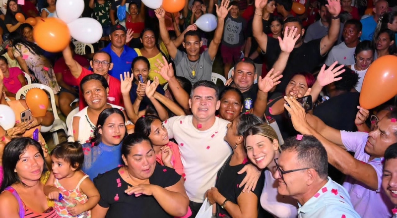 David Almeida cresce, encosta em Omar Aziz e acirra disputa pelo Governo do Amazonas, aponta nova pesquisa