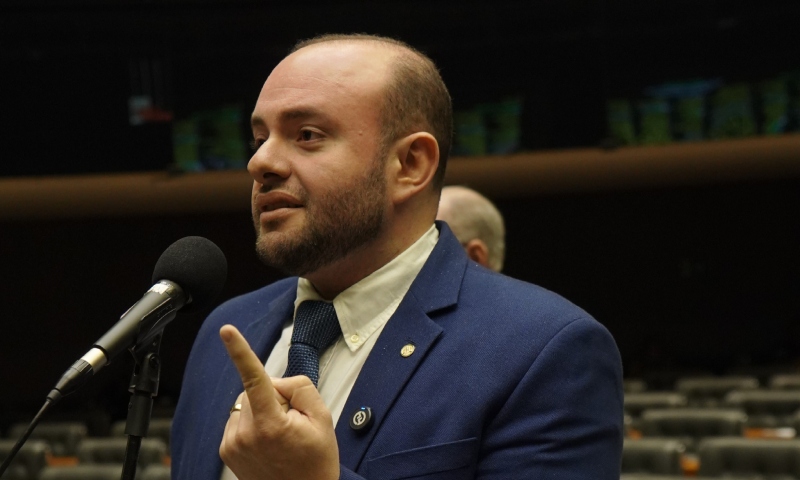 Comissão aprova projeto de Fausto Jr. que endurece punições para escapamentos adulterados e poluição sonora