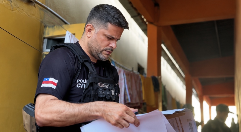 Informação privilegiada e assaltos planejados: dupla especializada em roubos a condomínios é presa em Manaus; vídeo