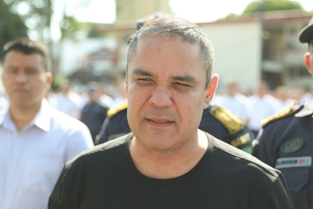 Coronel Vinícius critica Salazar e afirma que Maria do Carmo não representa a direita no Amazonas; veja vídeo
