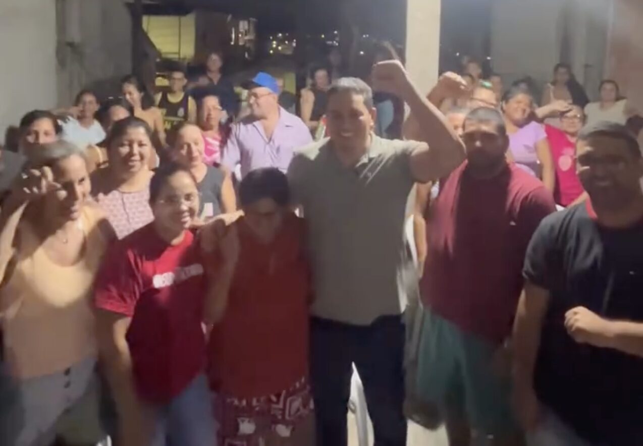 Simão Peixoto intensifica agenda de reuniões com moradores dos bairros Lago Azul e Coroado; veja vídeo