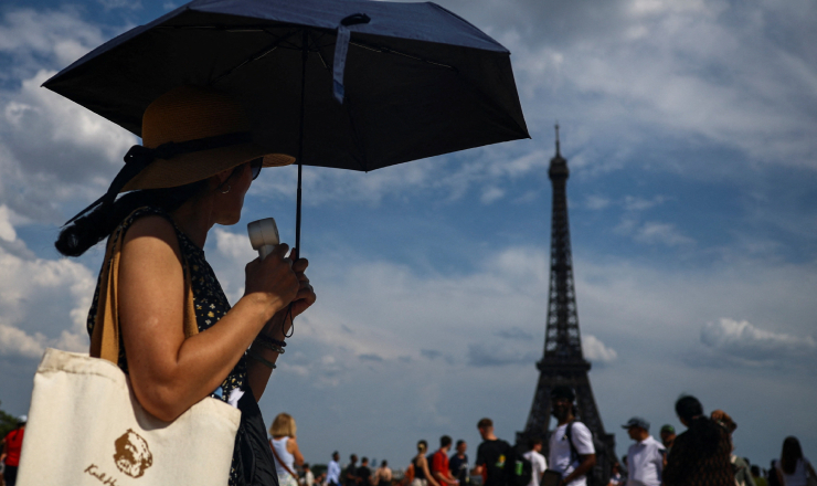Onda de calor faz vítimas na França e autoridades temem agravamento da crise