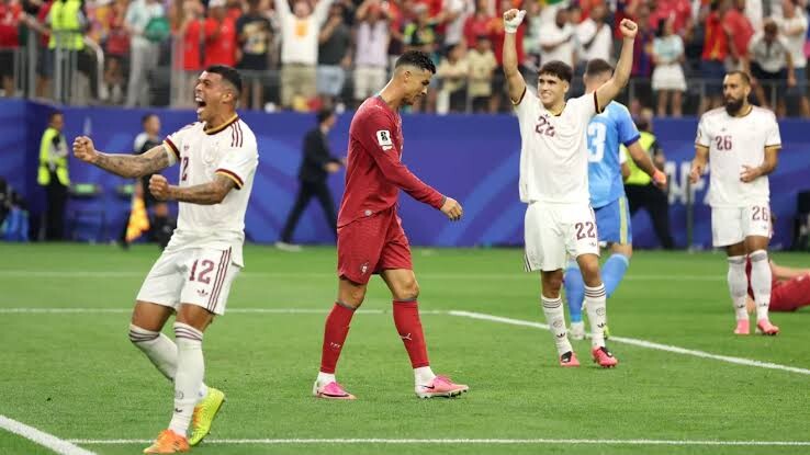 Portugal é eliminado pela Espanha com gol nos acréscimos e dá adeus à Copa do Mundo