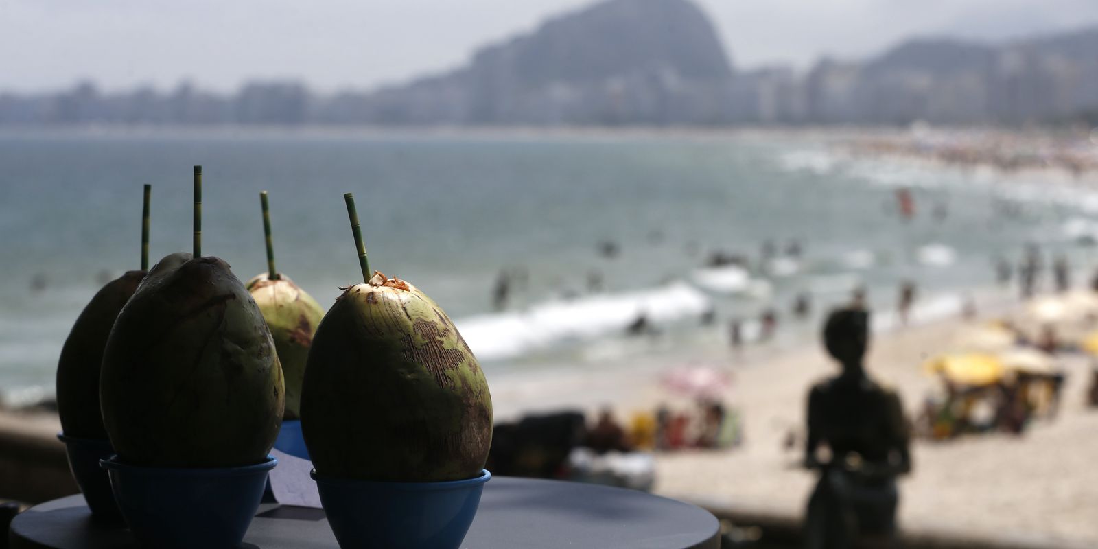 Gastos de turistas estrangeiros no Brasil somam R$ 25 bi em 2026