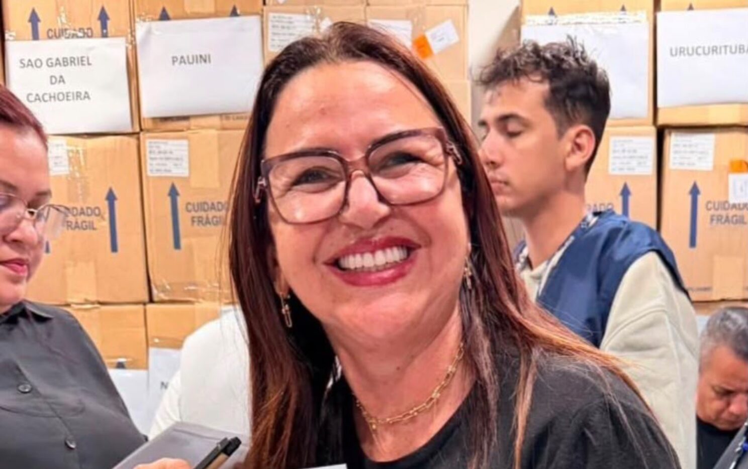 Gestão Valciléia Maciel prioriza equilíbrio das contas e garante pagamento em dia dos servidores em Manacapuru