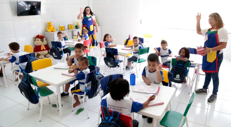 IBGE: acesso às creches atinge recorde no Brasil, mas ainda fica abaixo da meta nacional