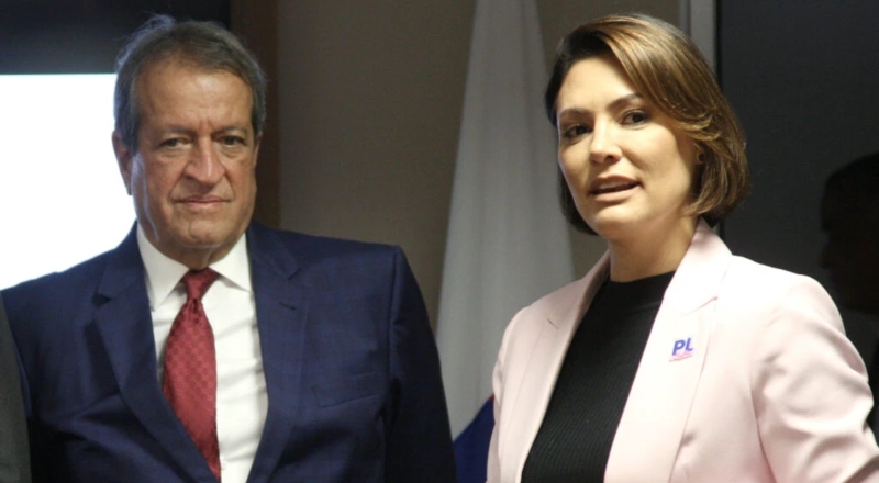 Cansada da política: Michelle Bolsonaro desiste de disputa ao Senado, diz Valdemar
