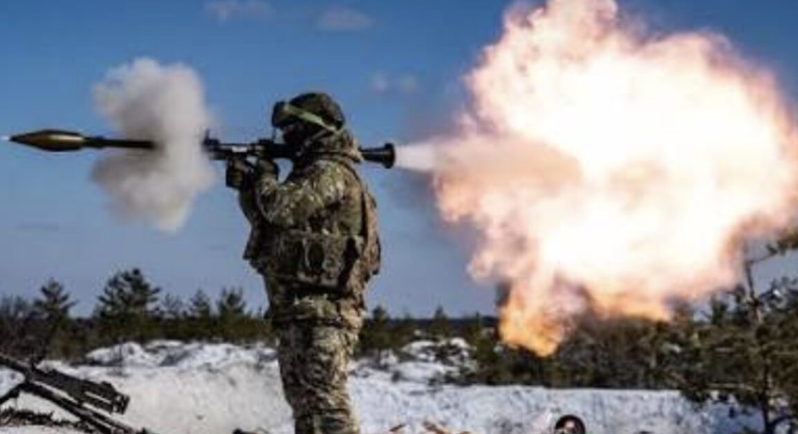 Batalha sangrenta! Guerra na Ucrânia ultrapassa 2 milhões de baixas e rivaliza com os maiores massacres da história moderna