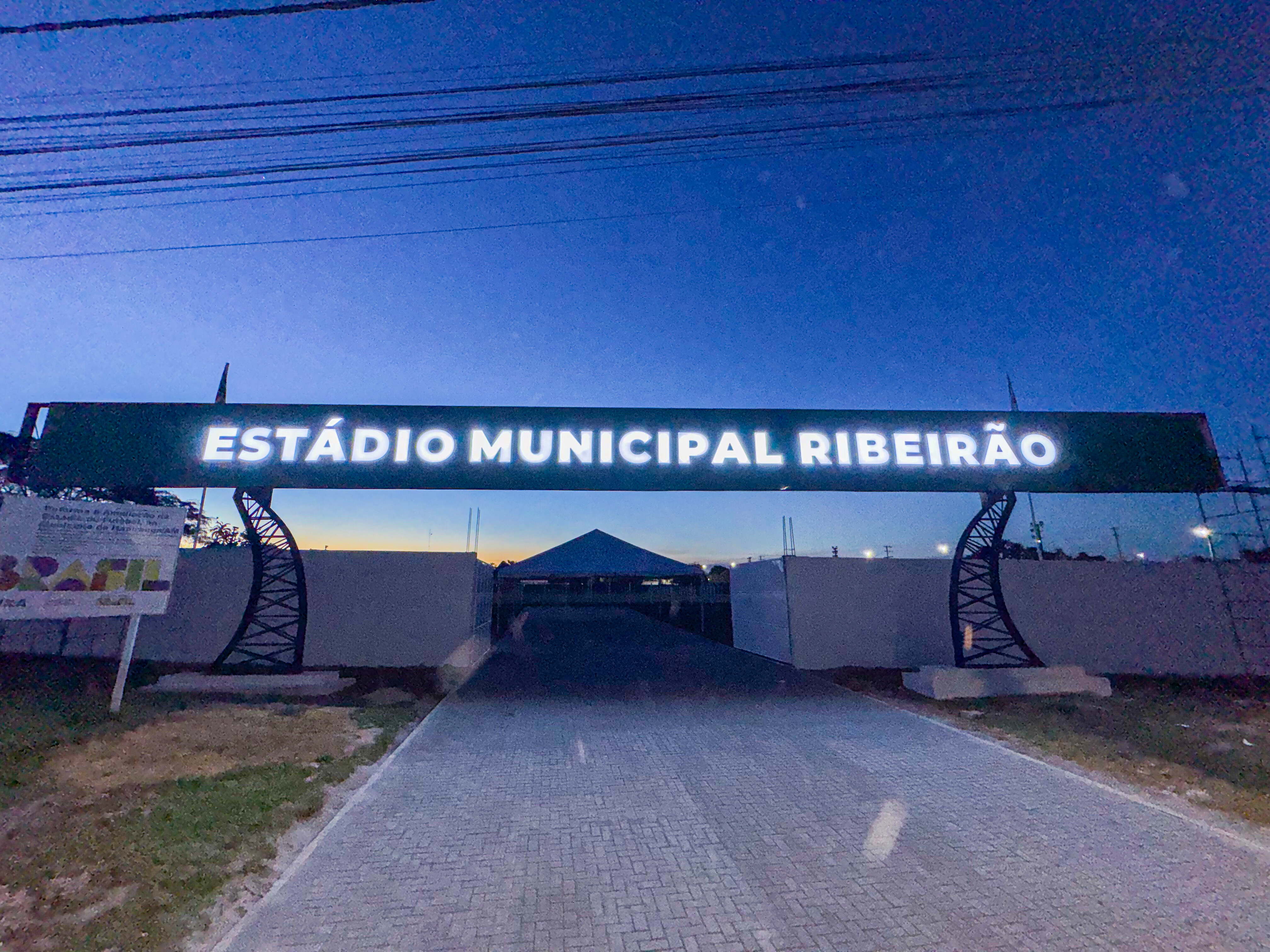 Itapiranga celebra entregas de obras com reforma de UBS e ampliação do Estádio Ribeirão