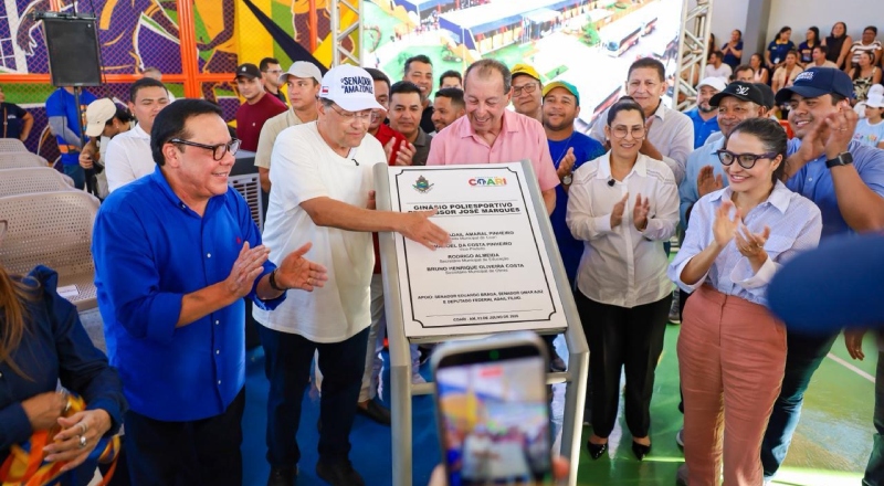 Coari lança programa habitacional e inaugura obras que fortalecem educação, esporte e cidadania
