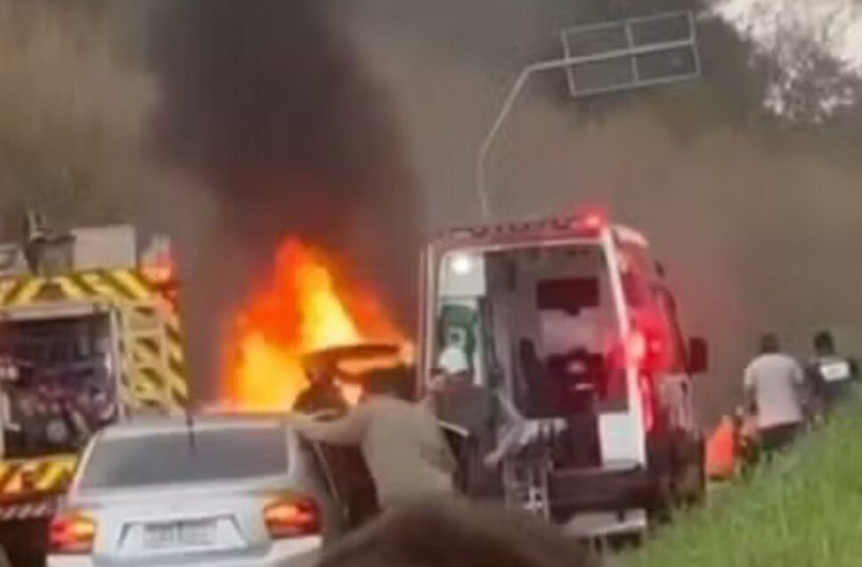 Col1são seguida de inc3ndio m4ta três pessoas da mesma família em rodovia no Espírito Santo
