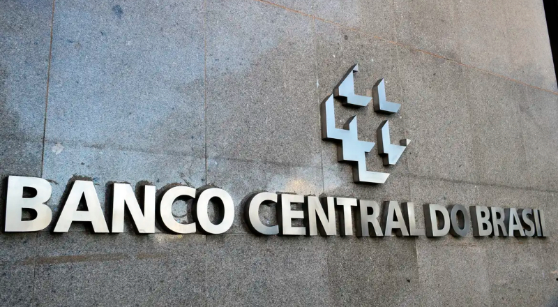 Governo autoriza concursos da Receita Federal e Banco Central com 316 vagas