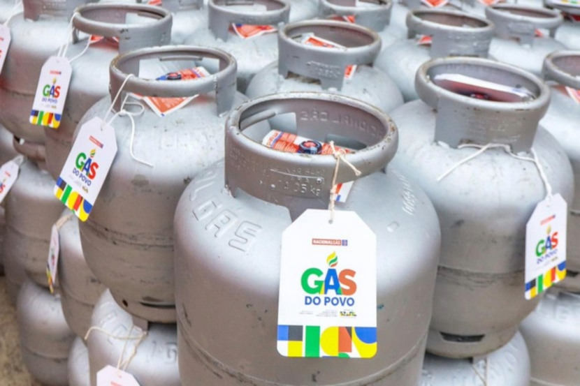Gás do Povo: Caixa libera vale para retirada gratuita de botijão; veja como receber