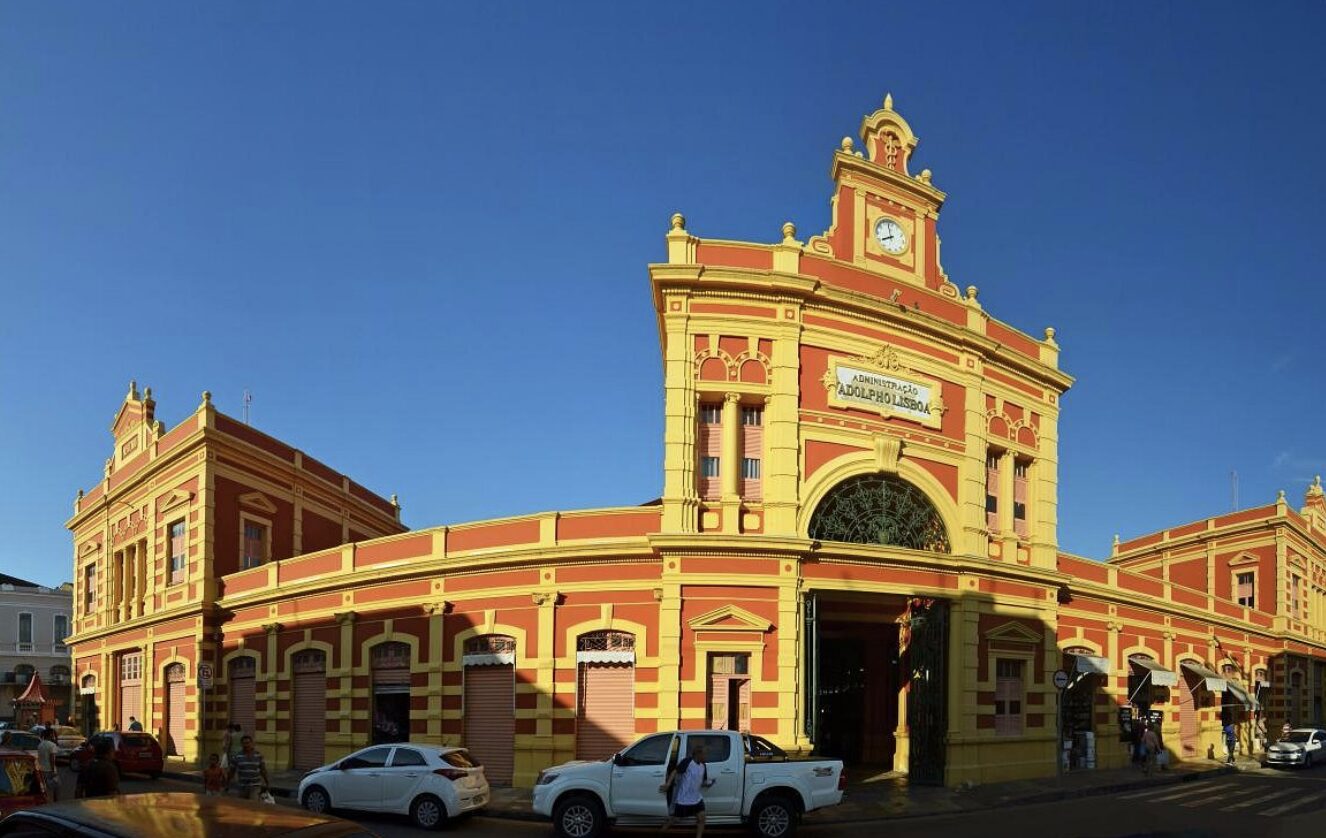 Mercado Adolpho Lisboa celebra 143 anos com festa, cultura e memória no Centro de Manaus