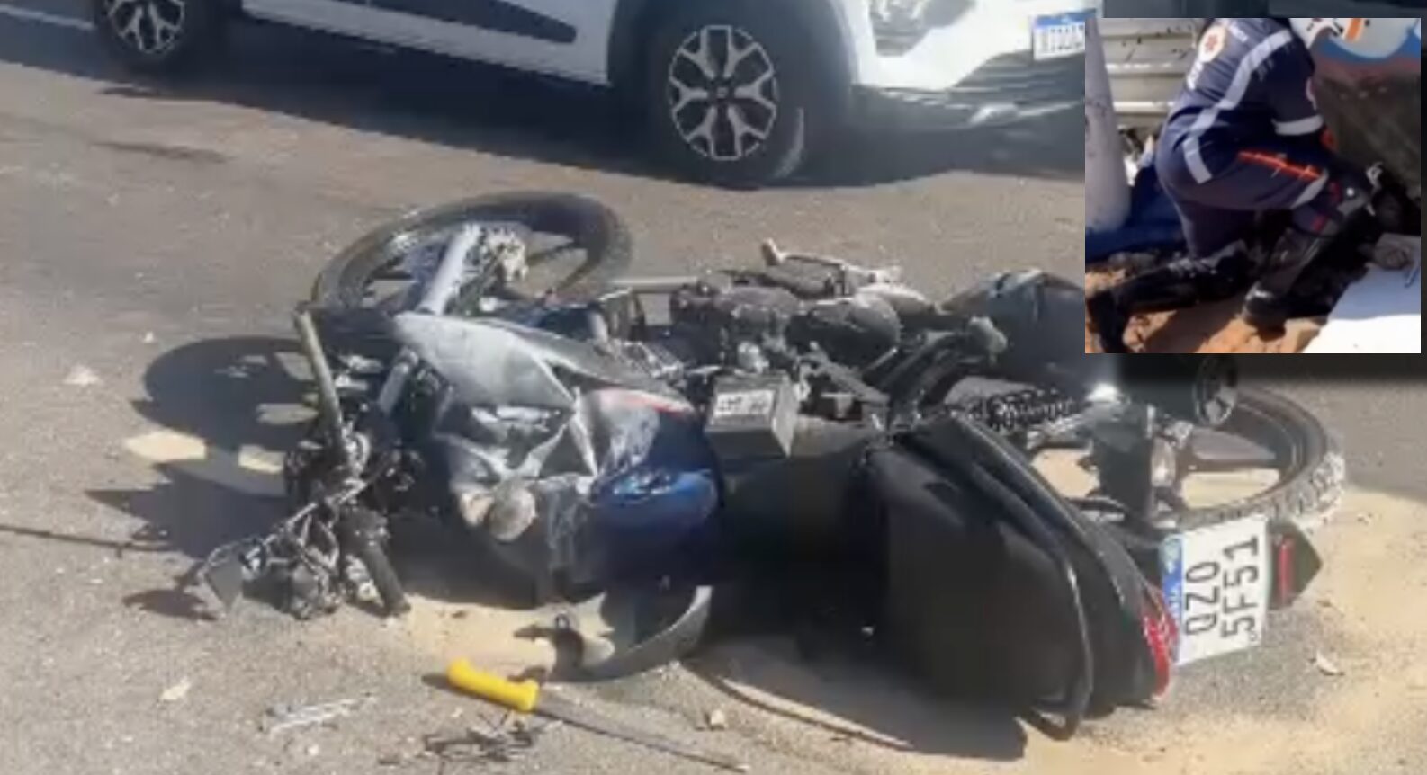 Roubou e pagou com a vida! Criminoso é estraçalhado no asfalto minutos após roubar moto no bairro Ponta Negra; imagens fortíssimas!