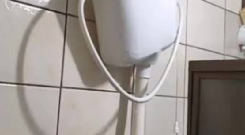 Tragédia: Adolescente é encontrada estrangulada no banheiro de uma pousada