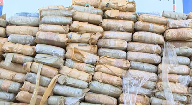 Polícia descobre ‘esconderijo subterrâneo’ e apreende 341 kg de drogas no Monte Horebe