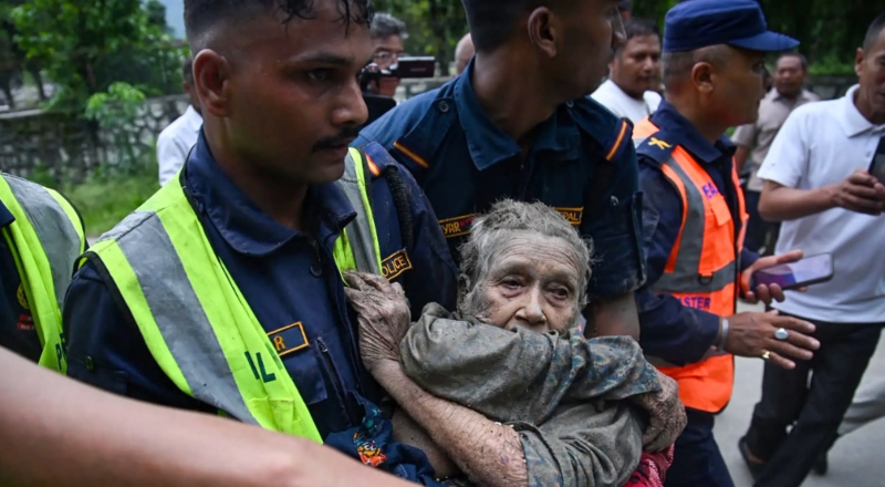 Tragédia no Nepal e Tibibete já deixa mais de 270 sem vida e cerca de 800 desaparecidos