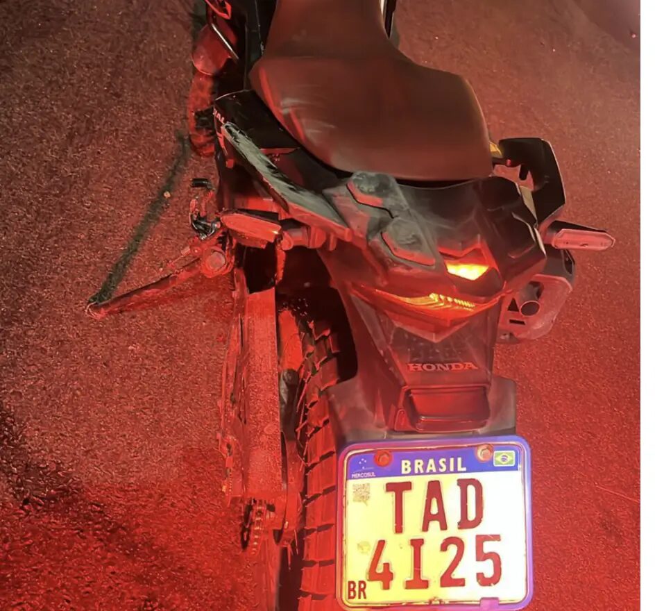 Acidente brutal deixa motociclista morto durante a madrugada em Manaus; imagens fortíssimas
