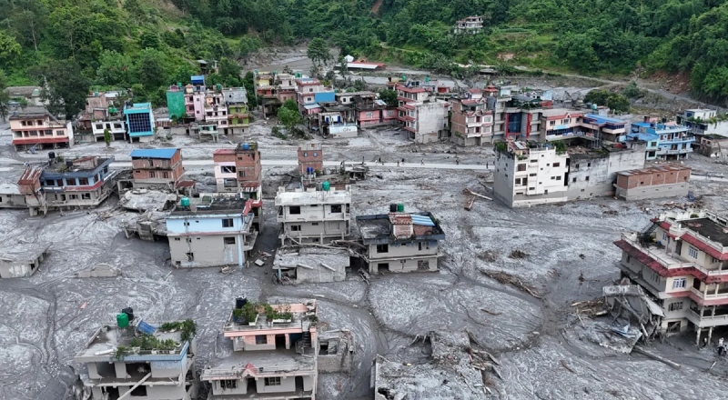 Tragédia no Nepal: buscas entram no 4º dia com 750 mortos e mais de 3 mil desaparecidos