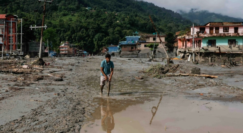 Terra volta a tremer: terremoto de magnitude 5 atinge Tibete após tragédia histórica no Himalaia