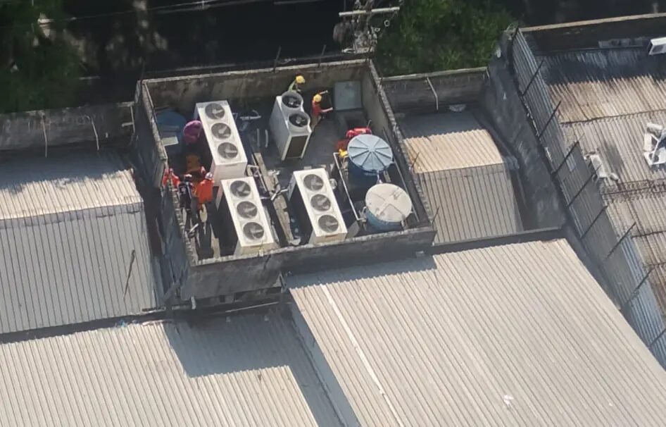 Pintor leva choque de alta tensão e despenca sobre telhado de loja no Centro de Manaus