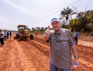 Eduardo Braga chega a 48,9% na primeira escolha e lidera em Manaus e no interior, aponta DMP