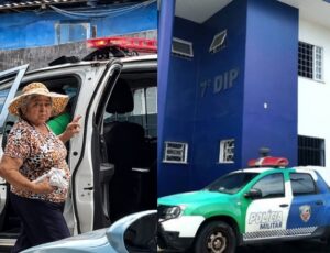 Idosa é presa suspeita de usar documentos falsos para pedir aposentadoria em Manaus