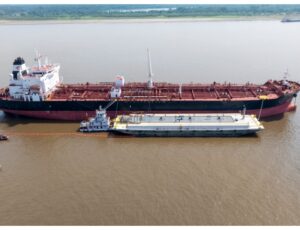 Grupo Atem inicia operação fluvial em Itacoatiara para enfrentar desafios da vazante na Amazônia