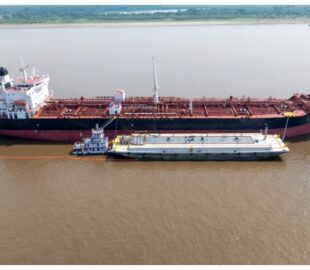 Grupo Atem inicia operação fluvial em Itacoatiara para enfrentar desafios da vazante na Amazônia