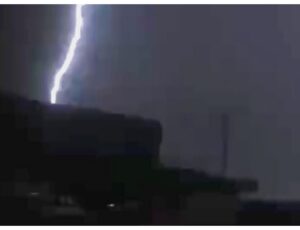 Urgente: Hospital Hilda Freire fica sem energia em meio a temporal, e pacientes podem morrer em Iranduba; veja vídeo