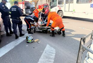 Idosa é atropelada por motocicleta no Japiim