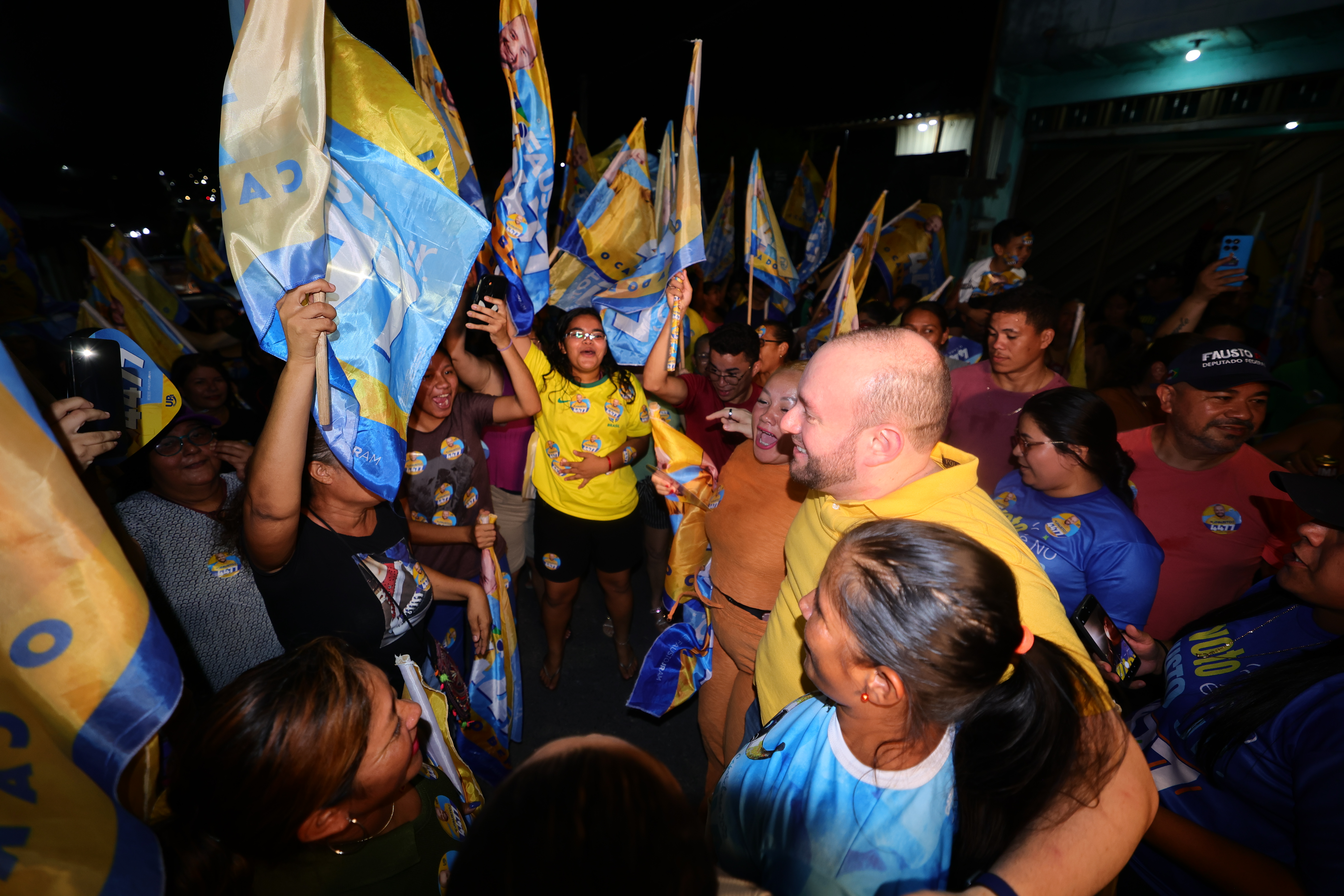 Fausto Jr. percorre bairros da Zona Norte em últimas caminhadas da campanha à reeleição